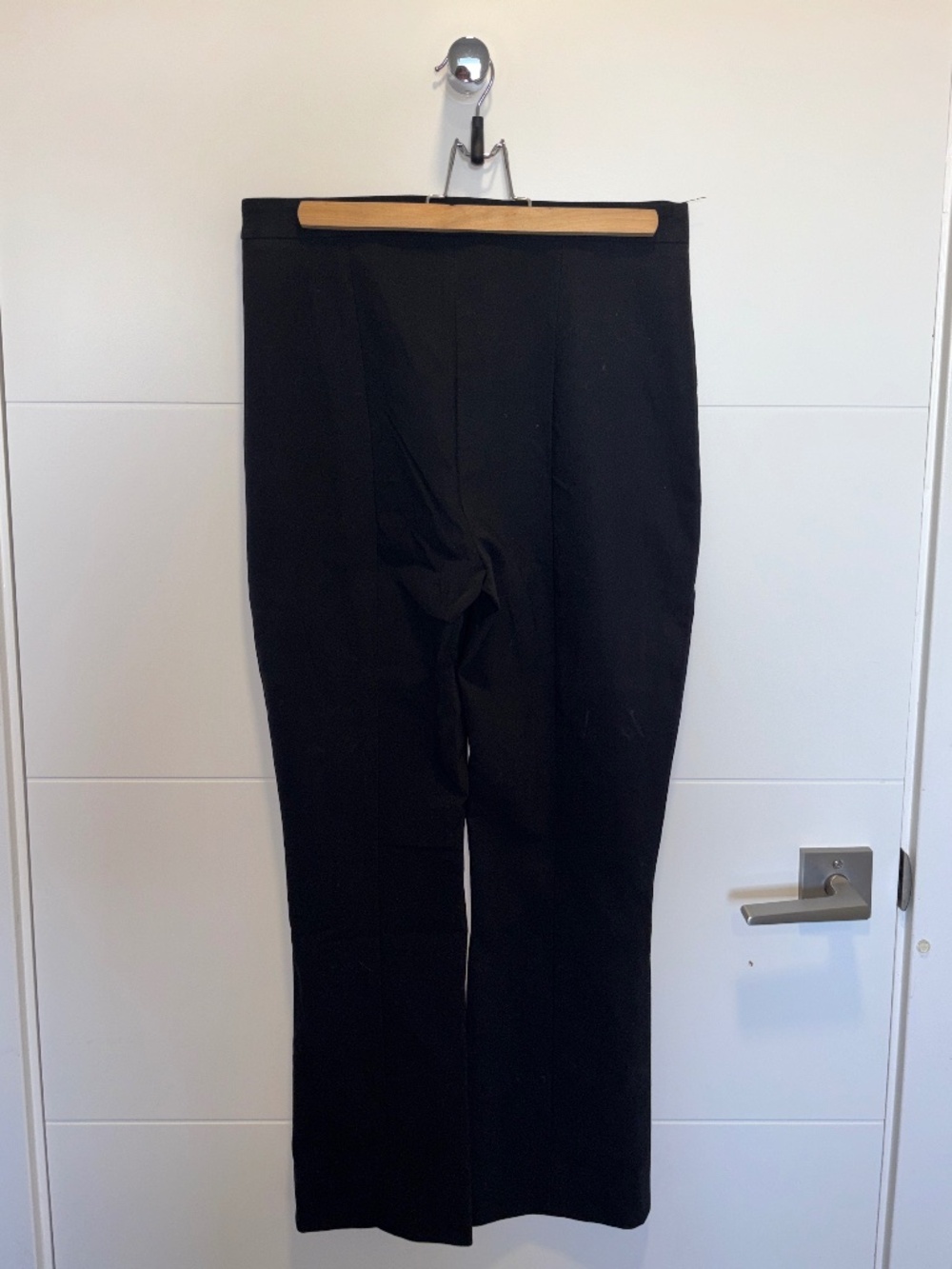 M.M. LaFleur Black Straight Leg Pants Size 8
